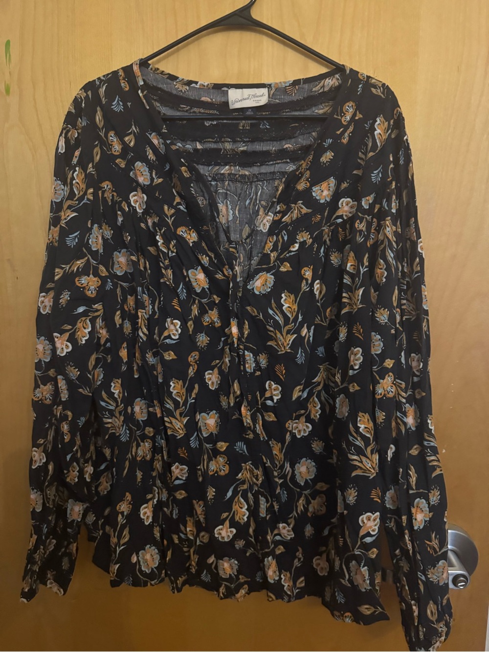 Universal Thread Goods Co. Floral Boho Peasant Blouse Black Mustard Blue Long